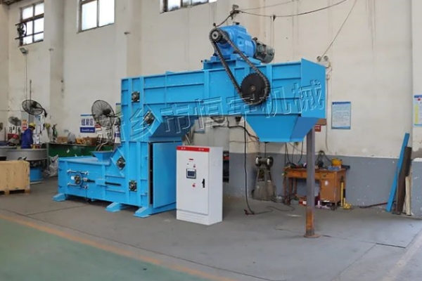 震撼！巨無霸大產(chǎn)量Z型轉(zhuǎn)斗式提升機(jī)組裝完畢！